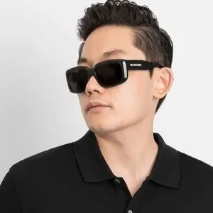 Balenciaga | Accessories | New Balenciaga Bb072s 00 Black  display picture 3